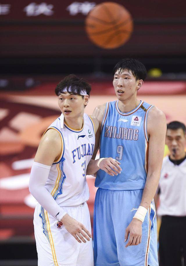 中国男篮惜败尤文图特吞11连败